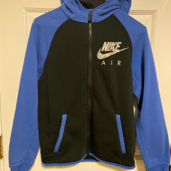 EUC Black and Blue Nike AIR Boys Hoodie - Picture 2 of 6